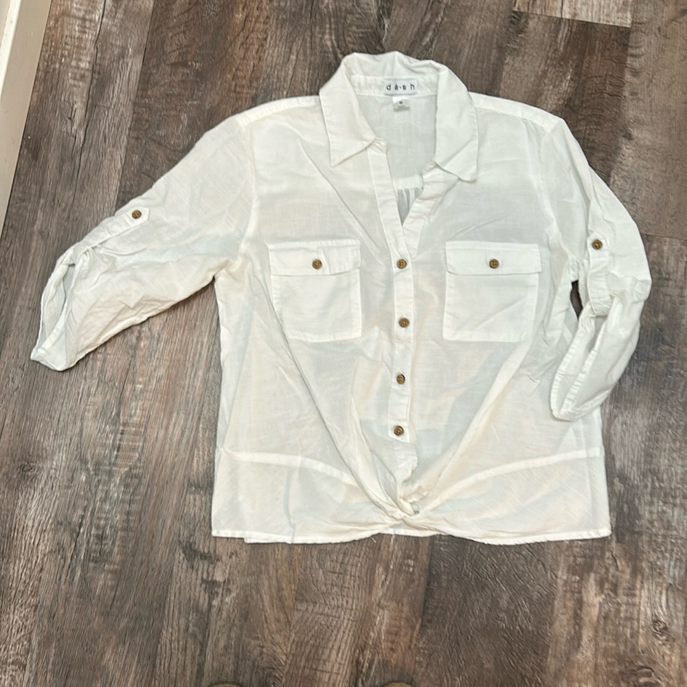 Women’s cotton button down